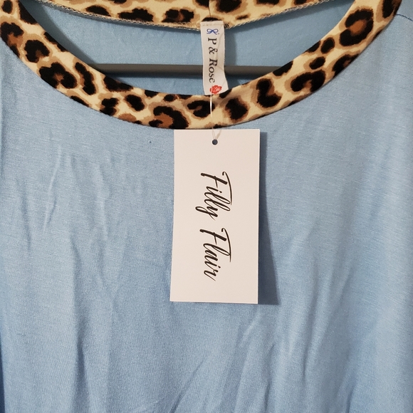Leopard/Turquoise Top - Picture 4 of 4